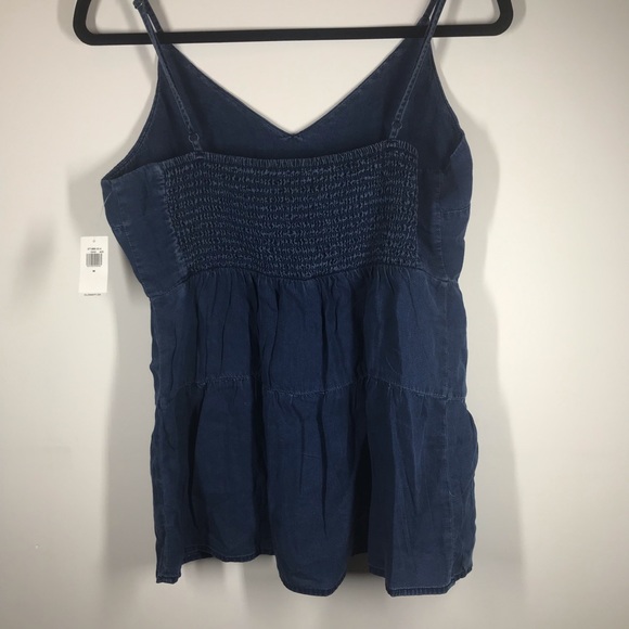 NEW Old Navy Denim Tank in Medium. - Picture 3 of 4